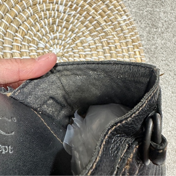 b.o.c Women’s Leather Mule Clogs Sandals Slip On Comfort Pilgrim in Black Size 9 - Picture 14 of 16